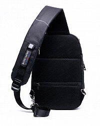 ARCTIC HUNTER τσάντα Crossbody XB-00081, USB, 6L, μαύρη XB-00081-BK